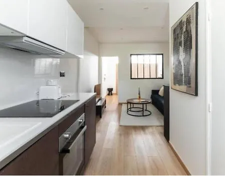 Batignolles Truffaut Charming 4p-1br *